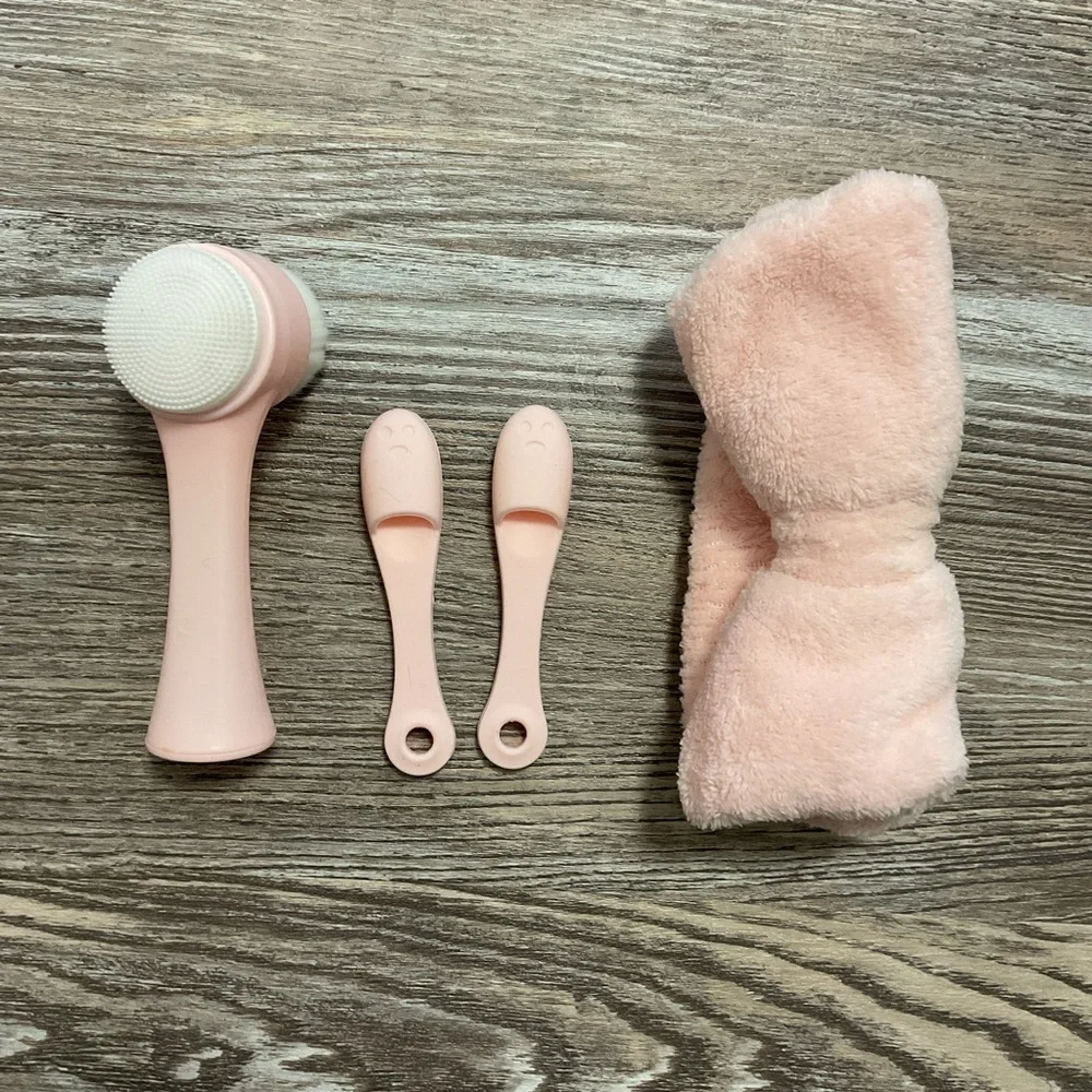 VIVASPA Complete Facial Cleansing Care Set NWT